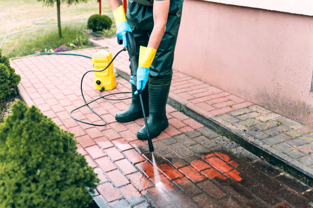Pressure Washing Brick in Tomball, TX